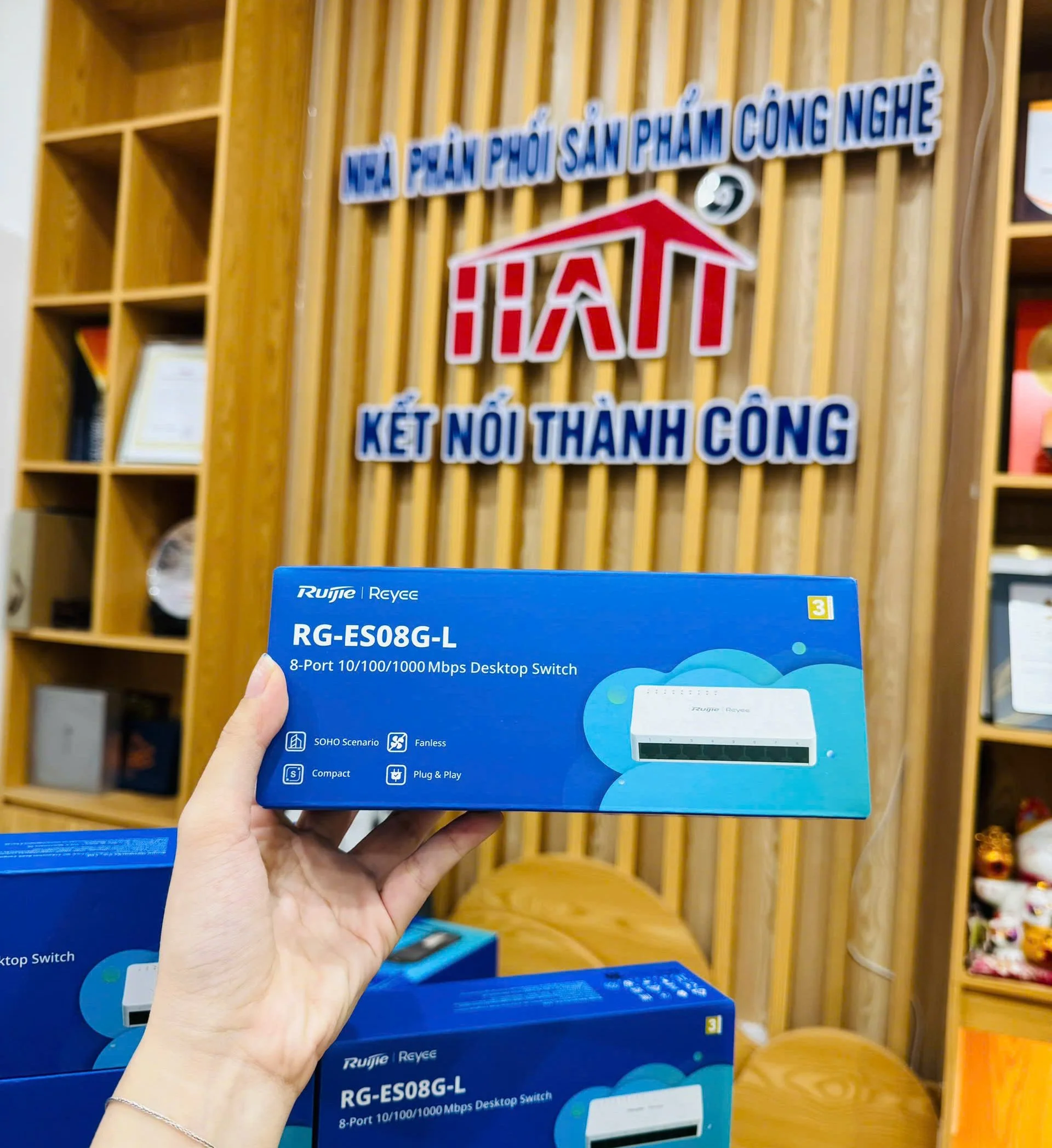Switch 8 cổng RUIJIE REEYE RG-ES08G-L chính hãng