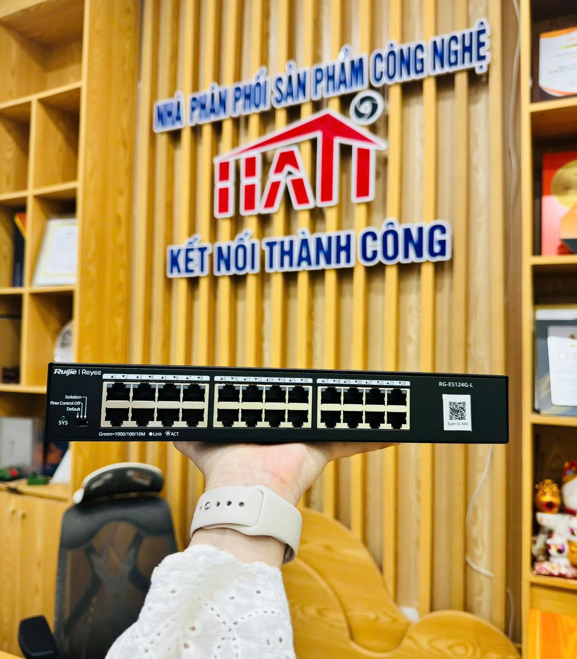 Switch mạng Giga 24 port Ruijie RG-ES124G-L chính hãng